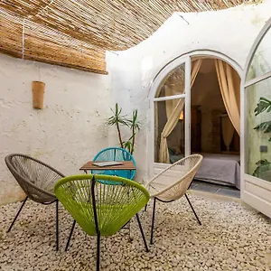 Apartamento Azogue Suites Con Patio Privado, Tarifa